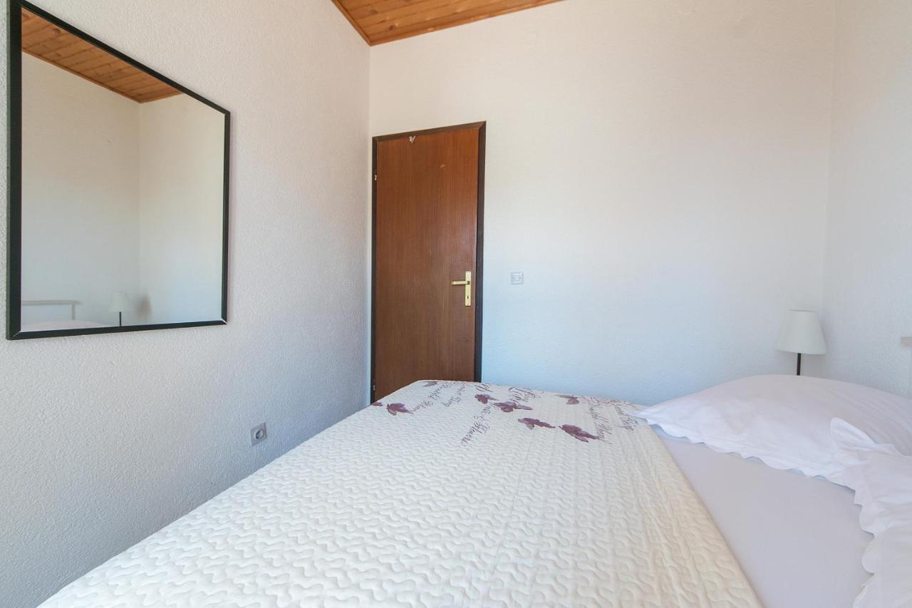 Apartment Zivogosce - Blato 1057D Exterior photo